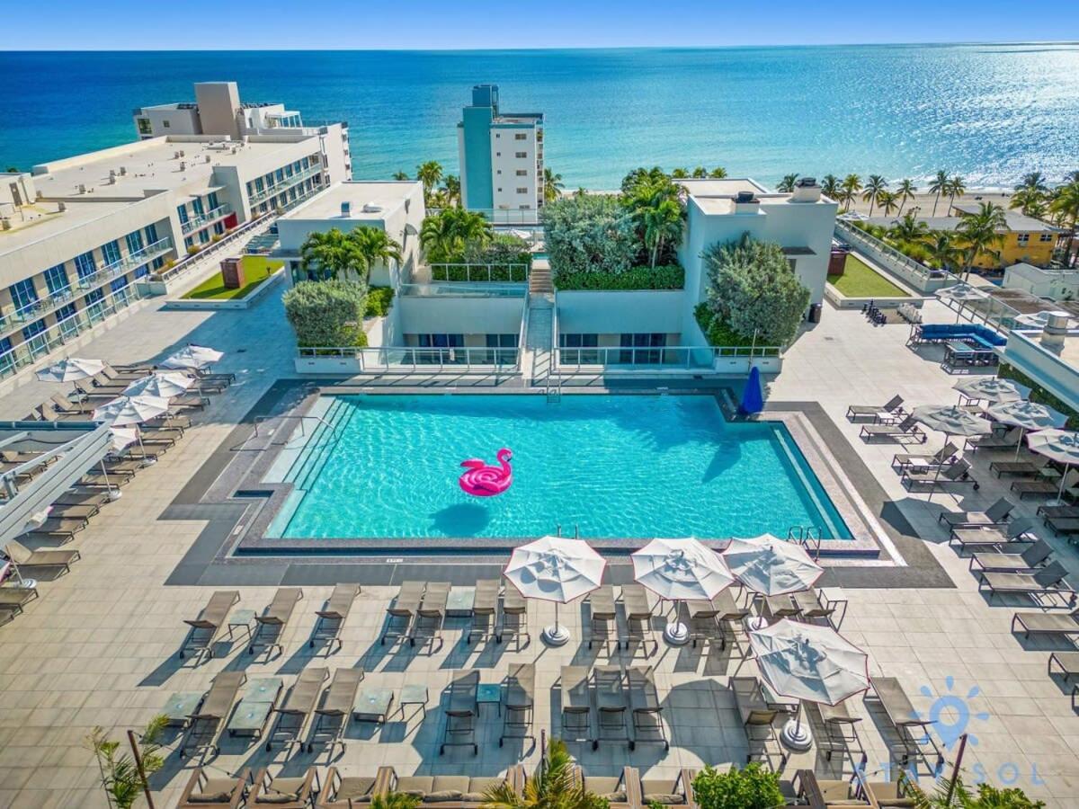 Broad - Walk - Gym - Amazing Pool Hébergement de vacances Hollywood